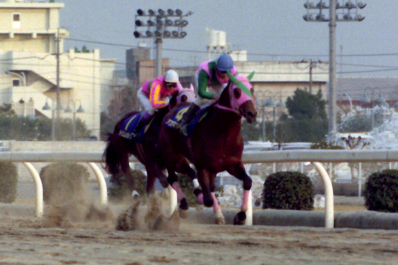 98年川崎記念は馬なりで抜け出した船橋のアブクマポーロが圧勝した