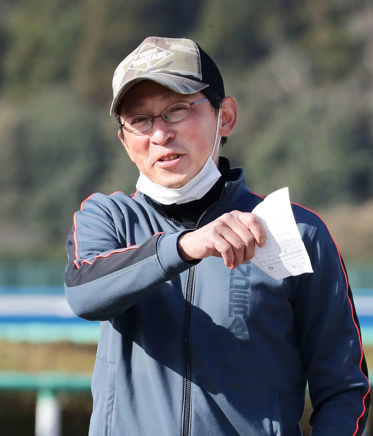 ヒュミドールでJRA重賞制覇に挑戦する小手川師